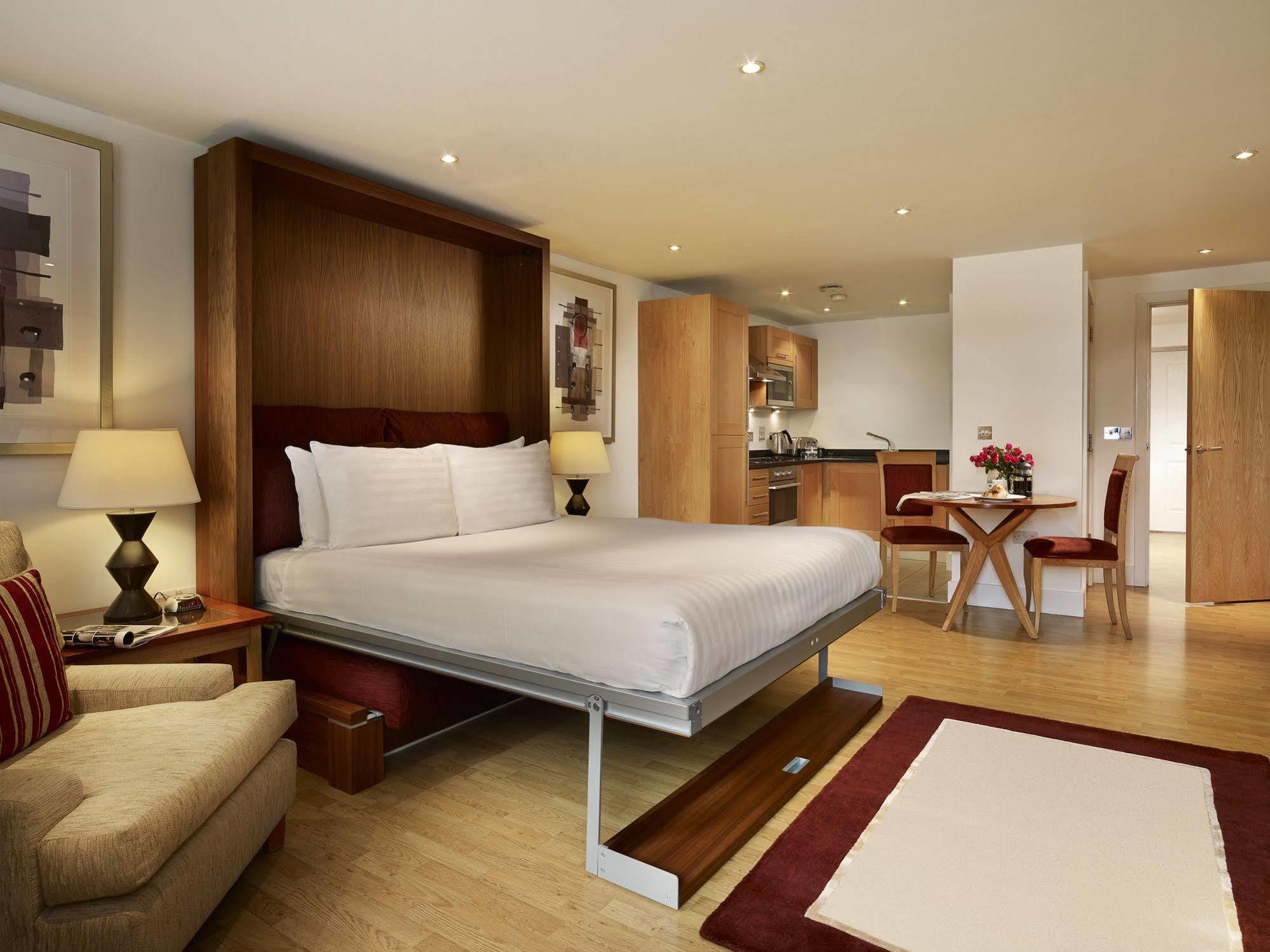 Marlin Apartments Stratford 런던 외부 사진